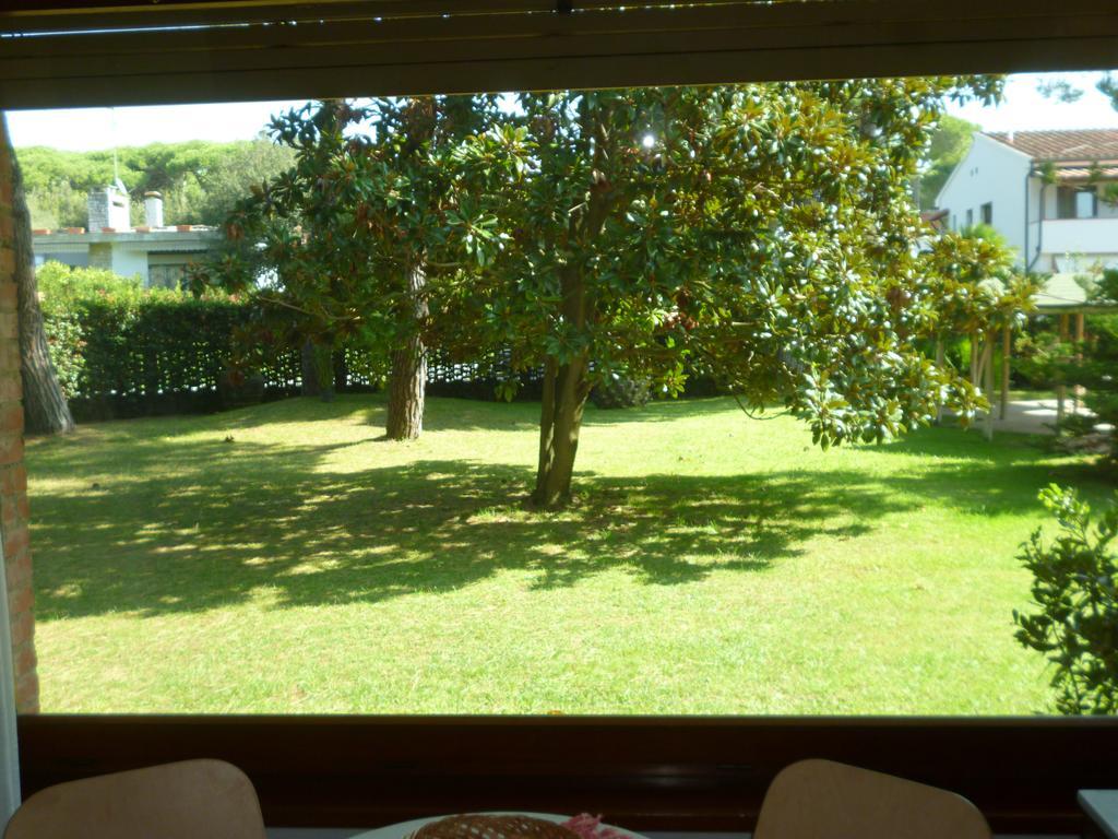 Villa Il Geranio Tirrenia Habitación foto