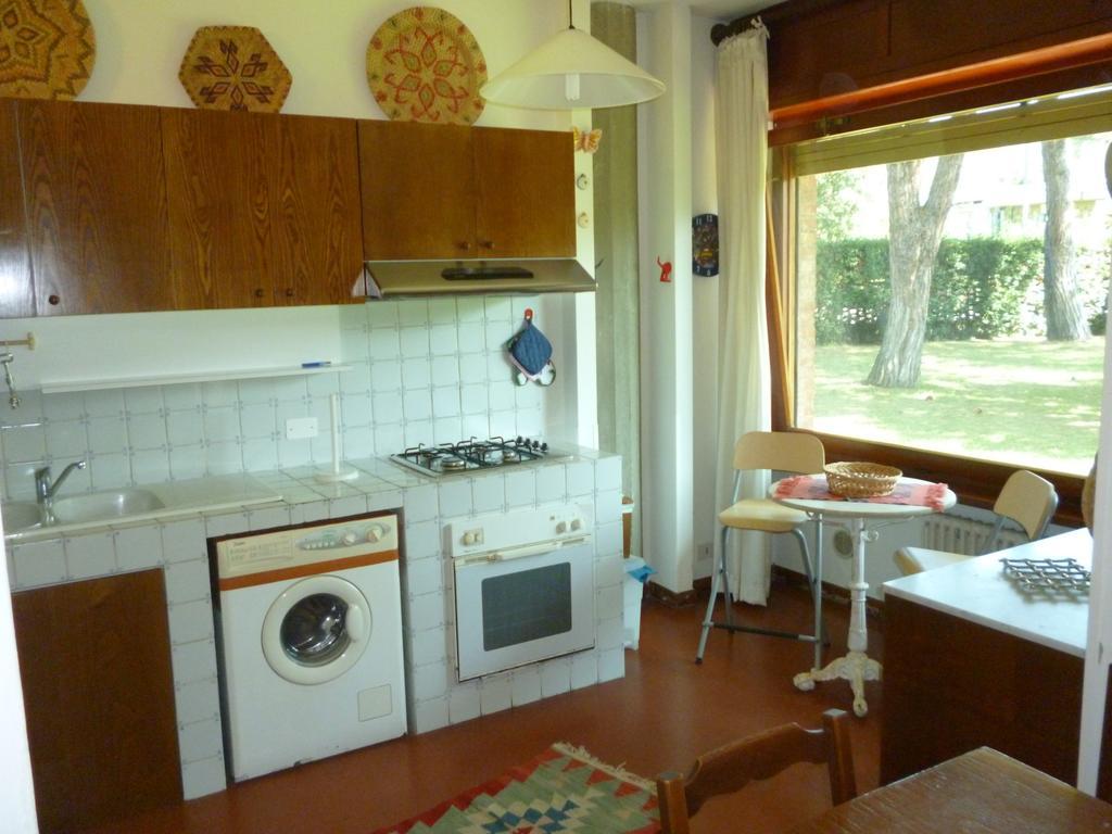 Villa Il Geranio Tirrenia Habitación foto